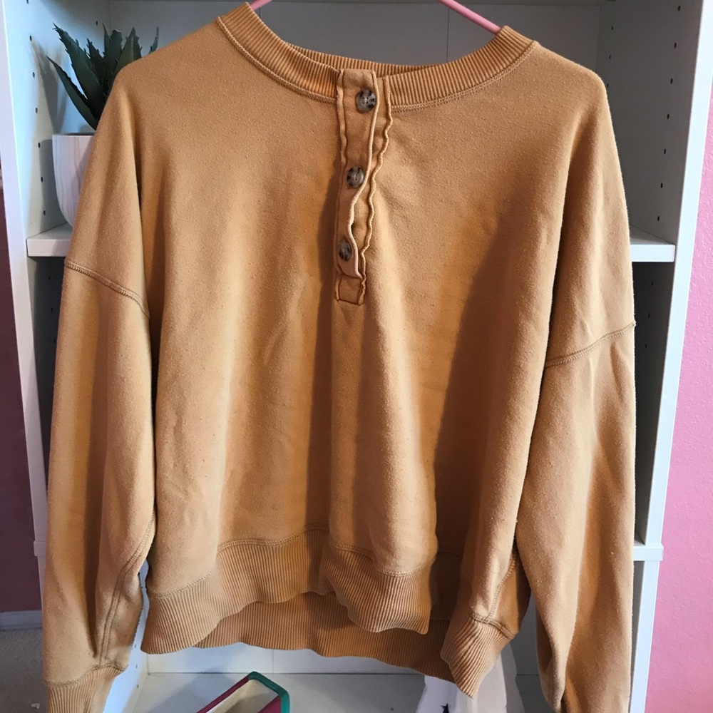 American Eagle Crew Neck Sweatshirt